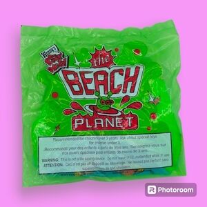 Vintage 1998 Wendy's The Beach Planet Inflatable Kids Meal Toy